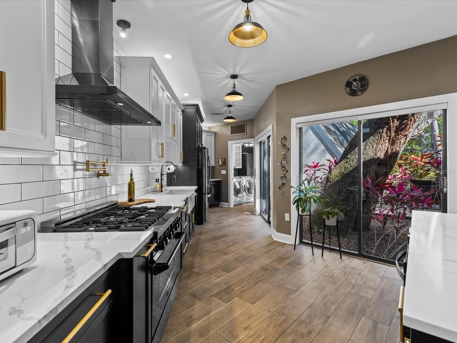 2860 BRIARWOOD LN, PALM HARBOR, FL, 34683