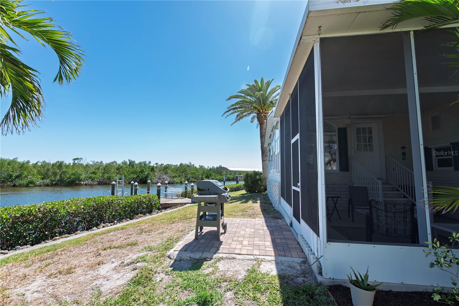 8 ALLIGATOR AVE, PUNTA GORDA, FL, 33950