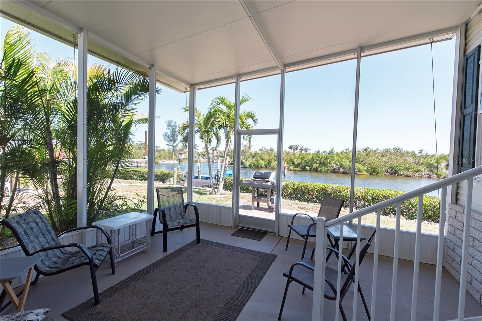 8 ALLIGATOR AVE, PUNTA GORDA, FL, 33950
