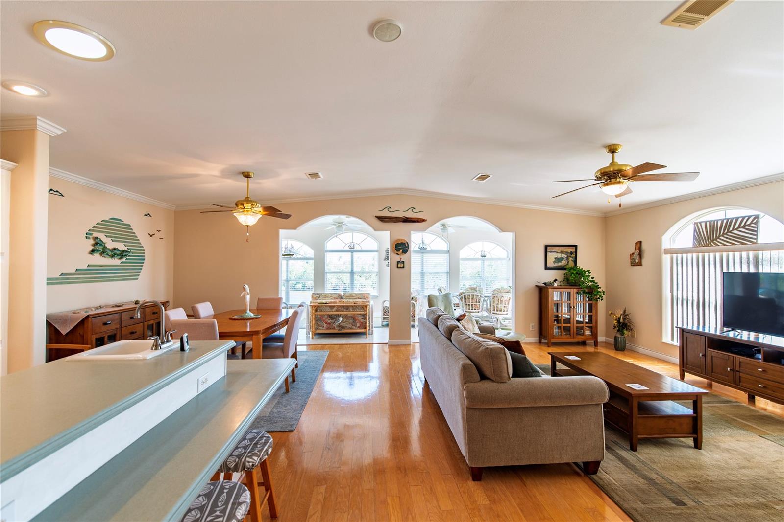 8 ALLIGATOR AVE, PUNTA GORDA, FL, 33950