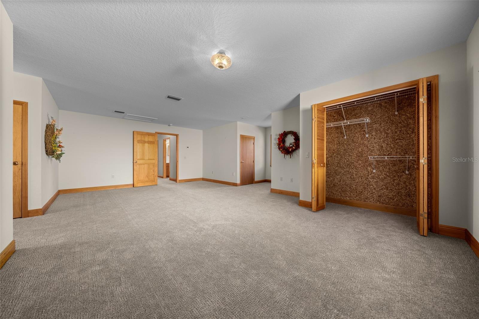 39636 CAROLINA AVE, LADY LAKE, FL, 32159