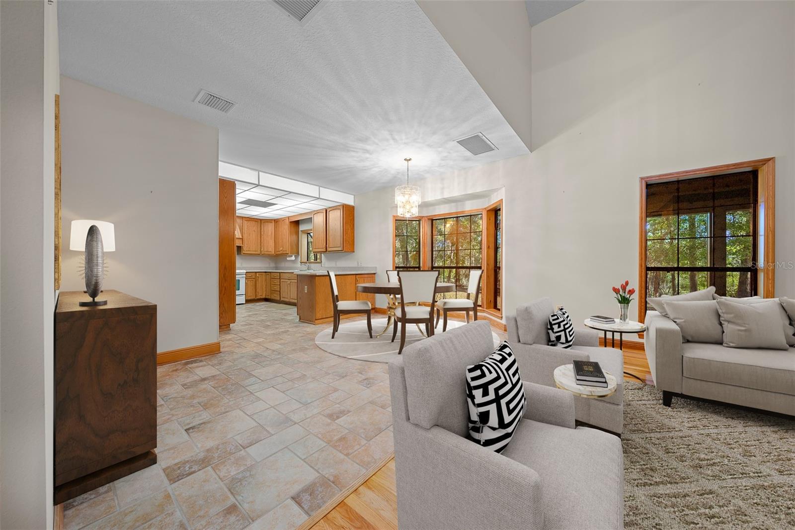 39636 CAROLINA AVE, LADY LAKE, FL, 32159