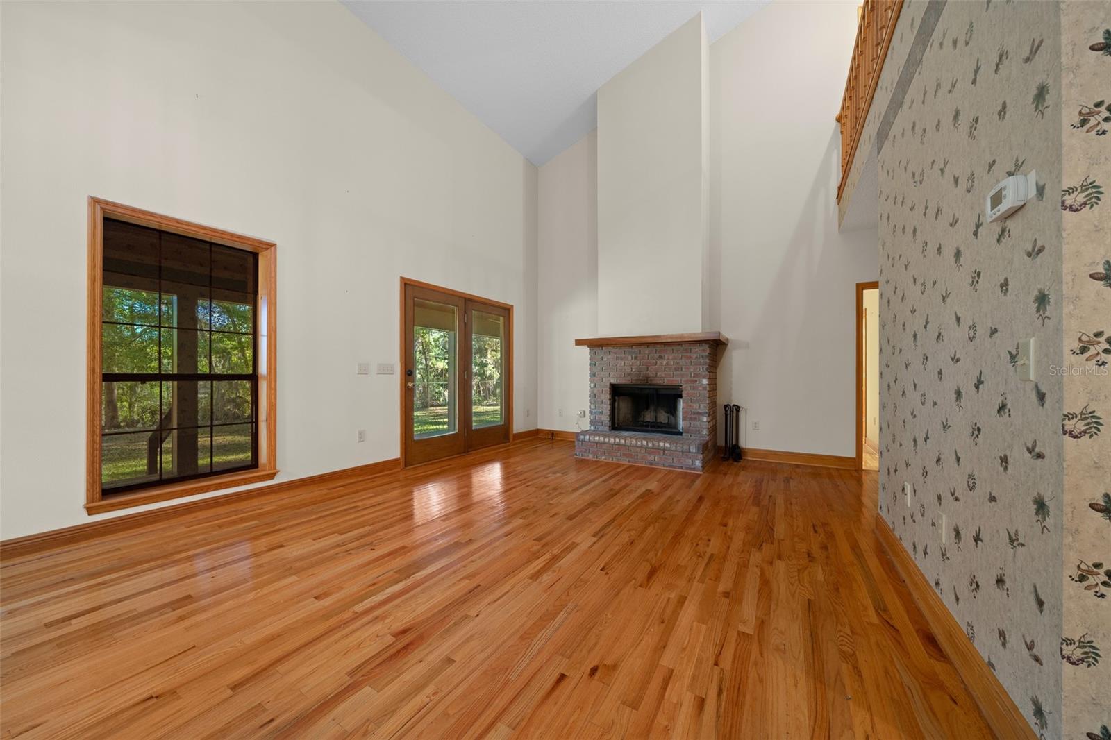 39636 CAROLINA AVE, LADY LAKE, FL, 32159