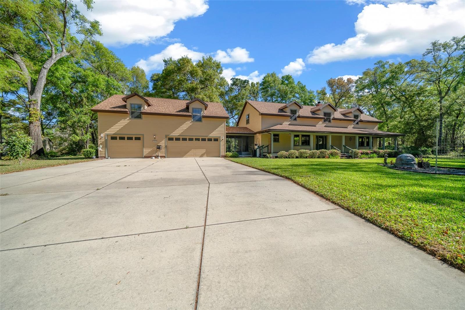 39636 CAROLINA AVE, LADY LAKE, FL, 32159
