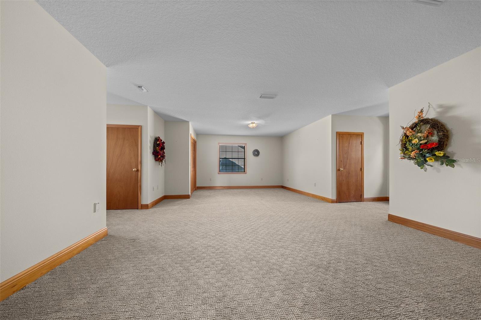39636 CAROLINA AVE, LADY LAKE, FL, 32159