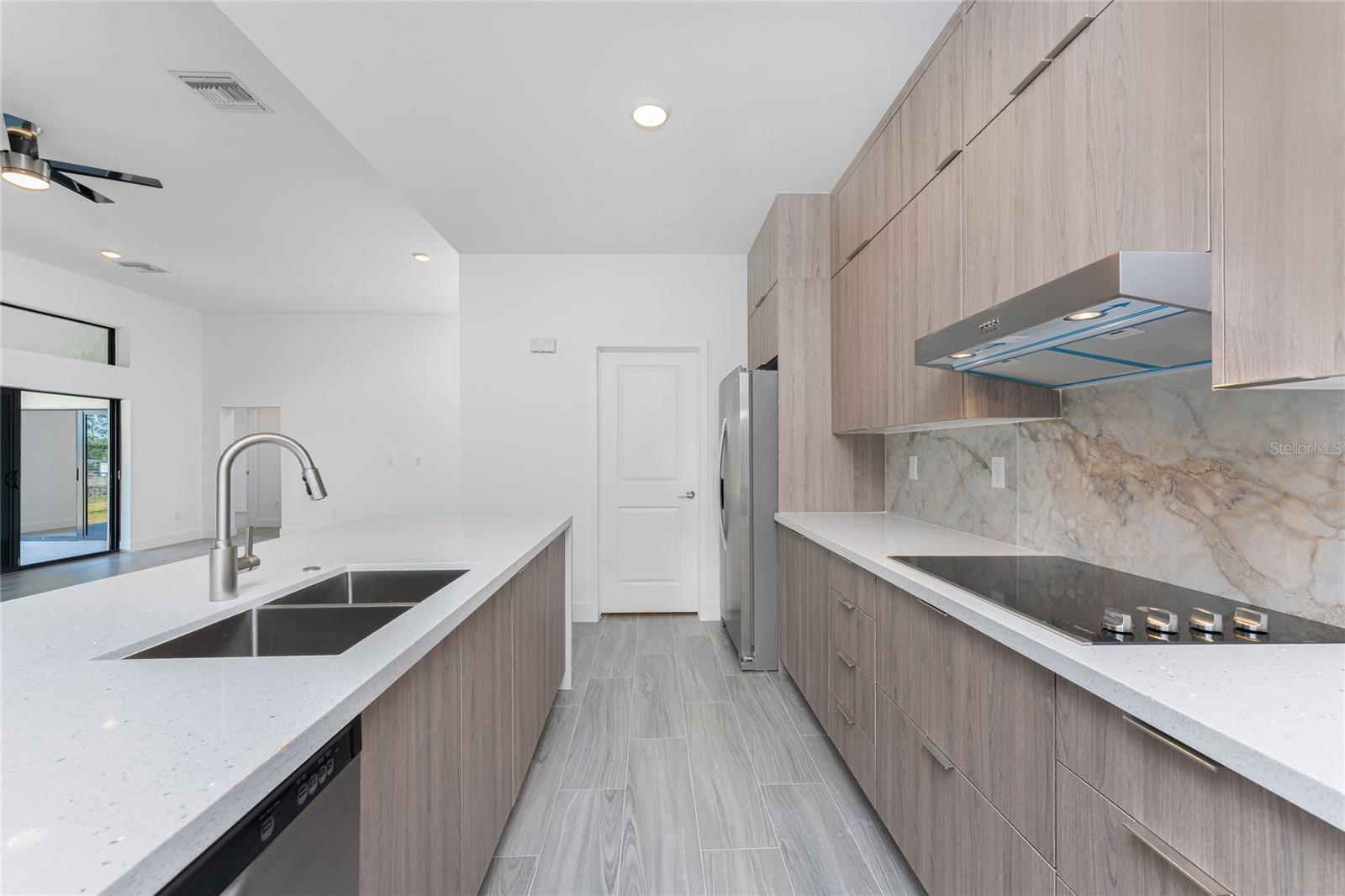 17476 VELLUM CIR, PUNTA GORDA, FL, 33955