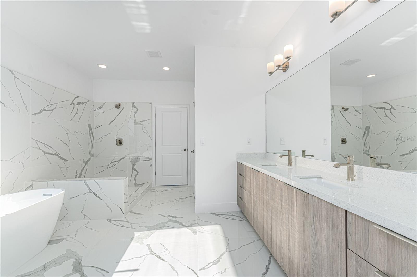 17476 VELLUM CIR, PUNTA GORDA, FL, 33955