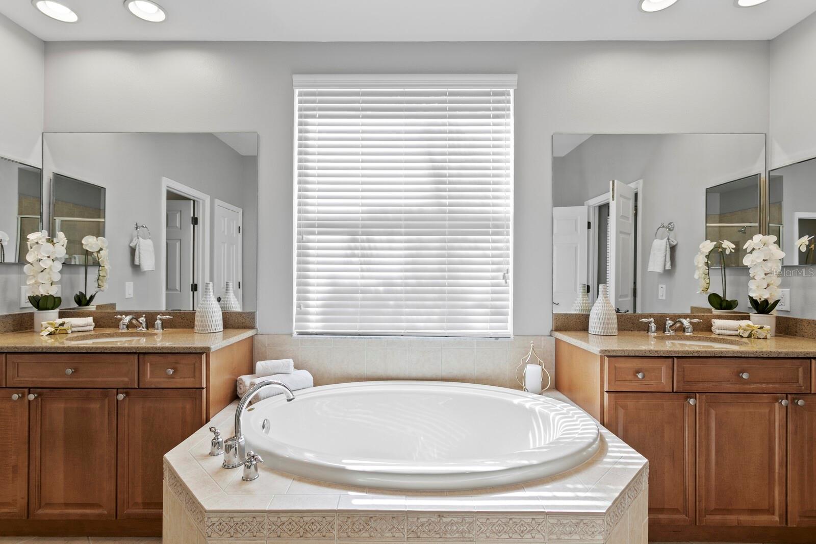 14849 TUDOR CHASE DR, TAMPA, FL, 33626