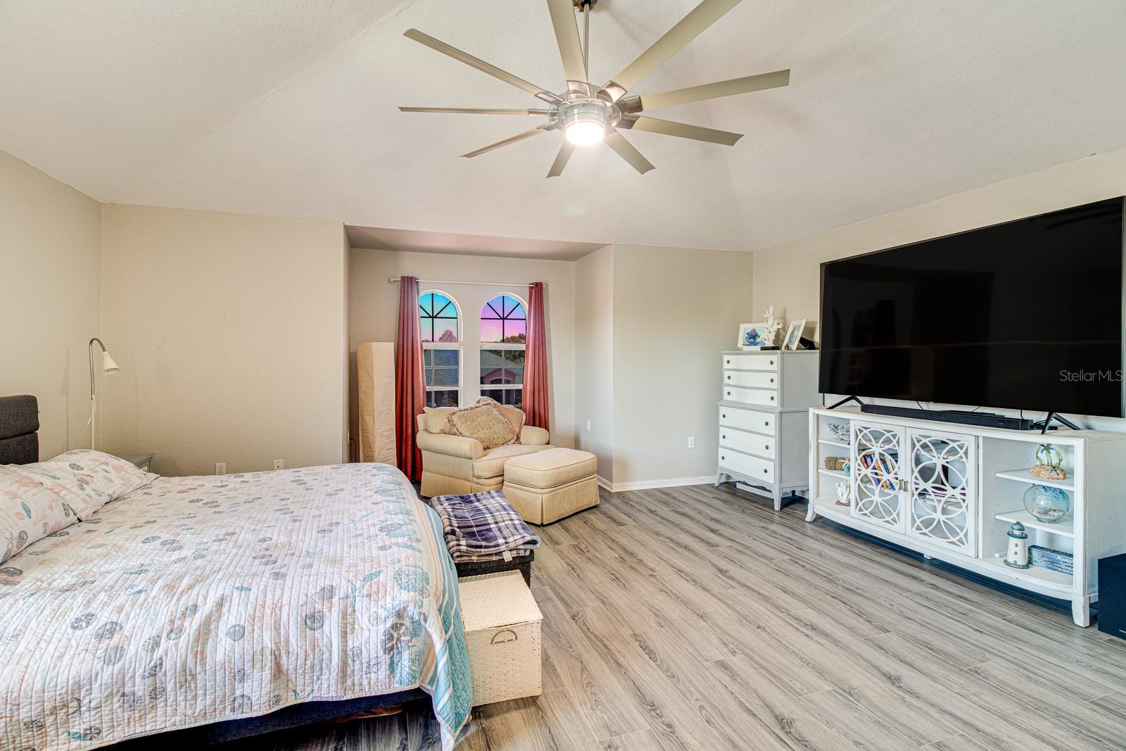2238 AMBERLY AVE, ORLANDO, FL, 32833