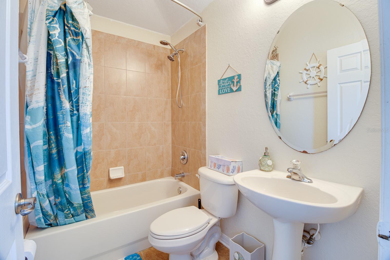 2238 AMBERLY AVE, ORLANDO, FL, 32833