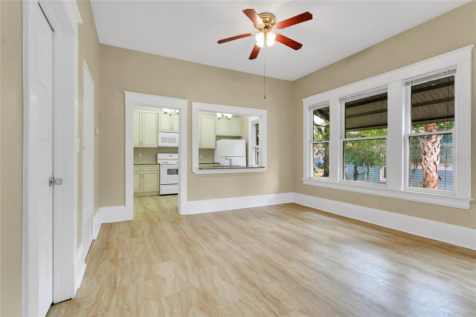206 E CONCORD ST, ORLANDO, FL, 32801