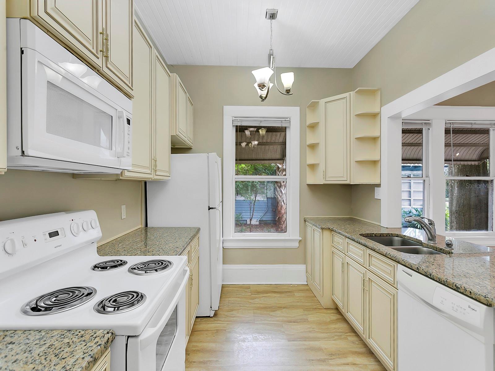 206 E CONCORD ST, ORLANDO, FL, 32801