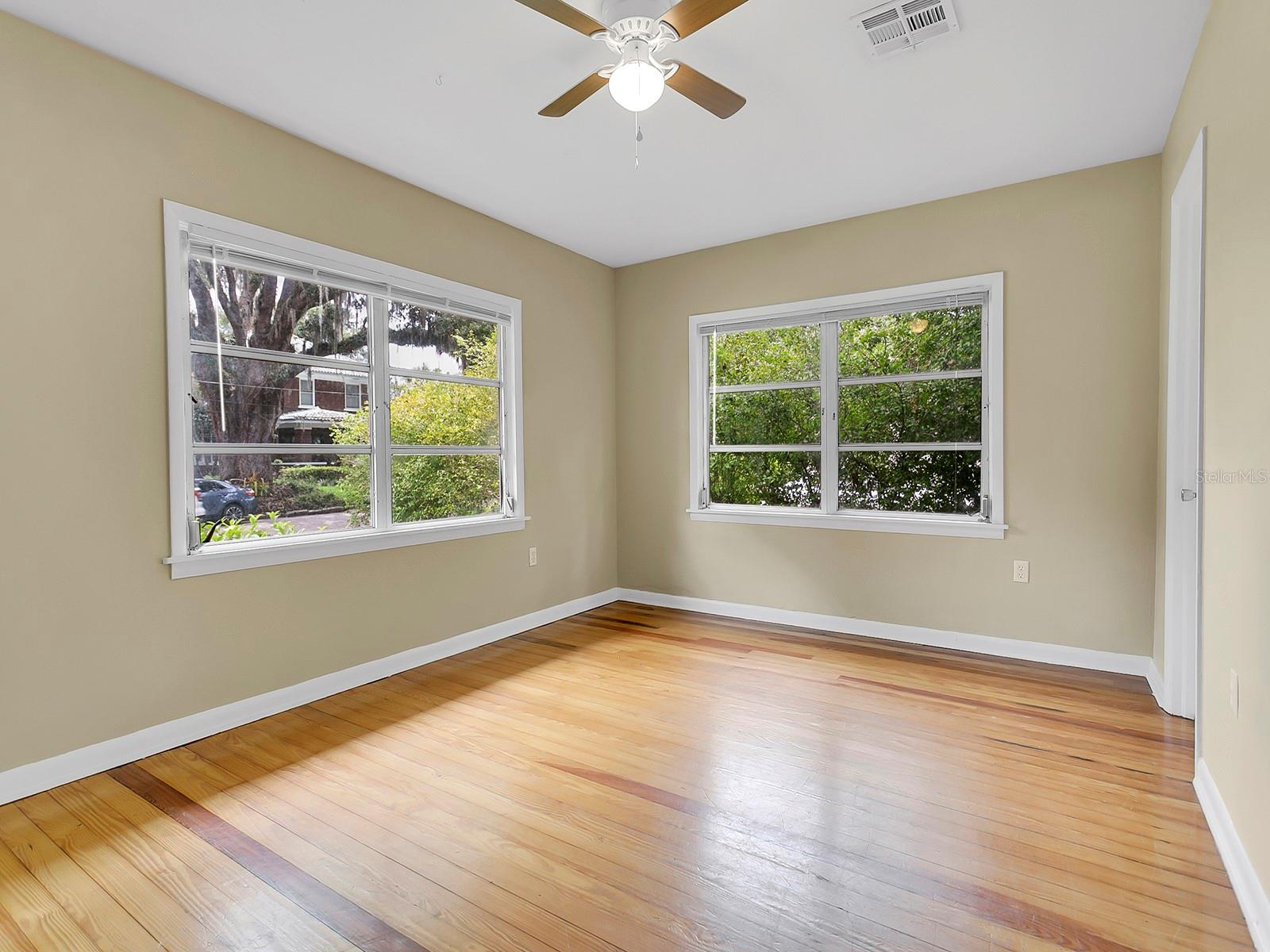 206 E CONCORD ST, ORLANDO, FL, 32801