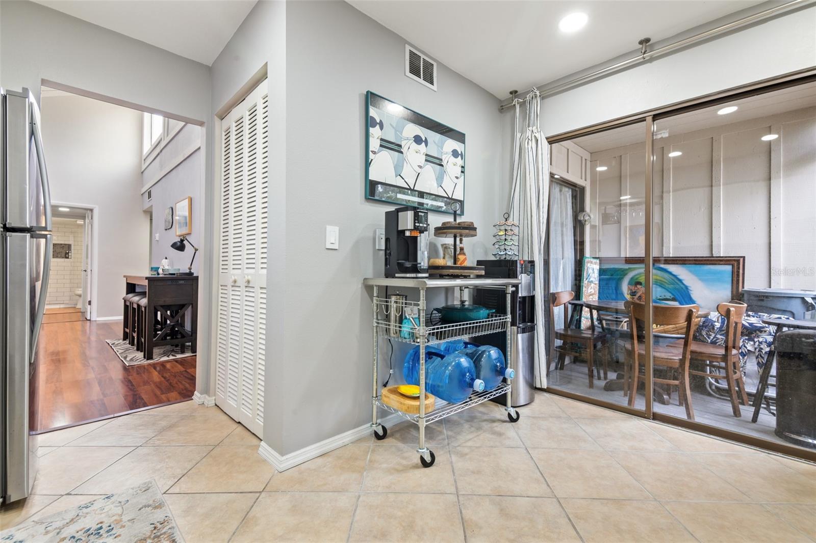 2224 BAHIA VISTA ST #E6, SARASOTA, FL, 34239