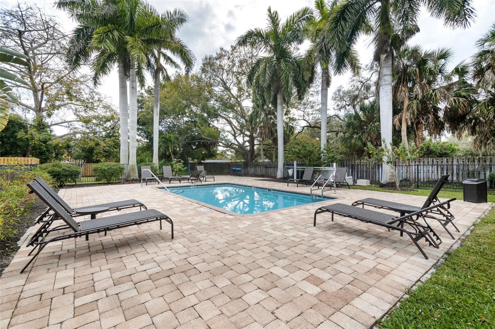 2224 BAHIA VISTA ST #E6, SARASOTA, FL, 34239