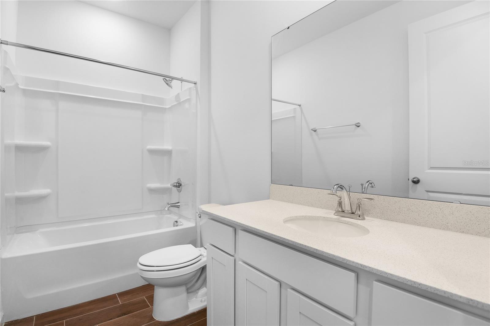 1122 OLIVINE AVE, DUNDEE, FL, 33838