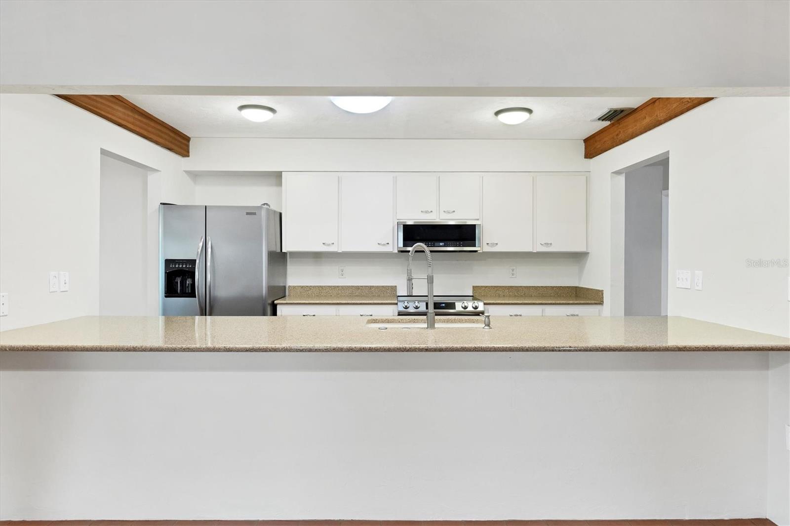 8036 CONSERVATORY CIR, SARASOTA, FL, 34243