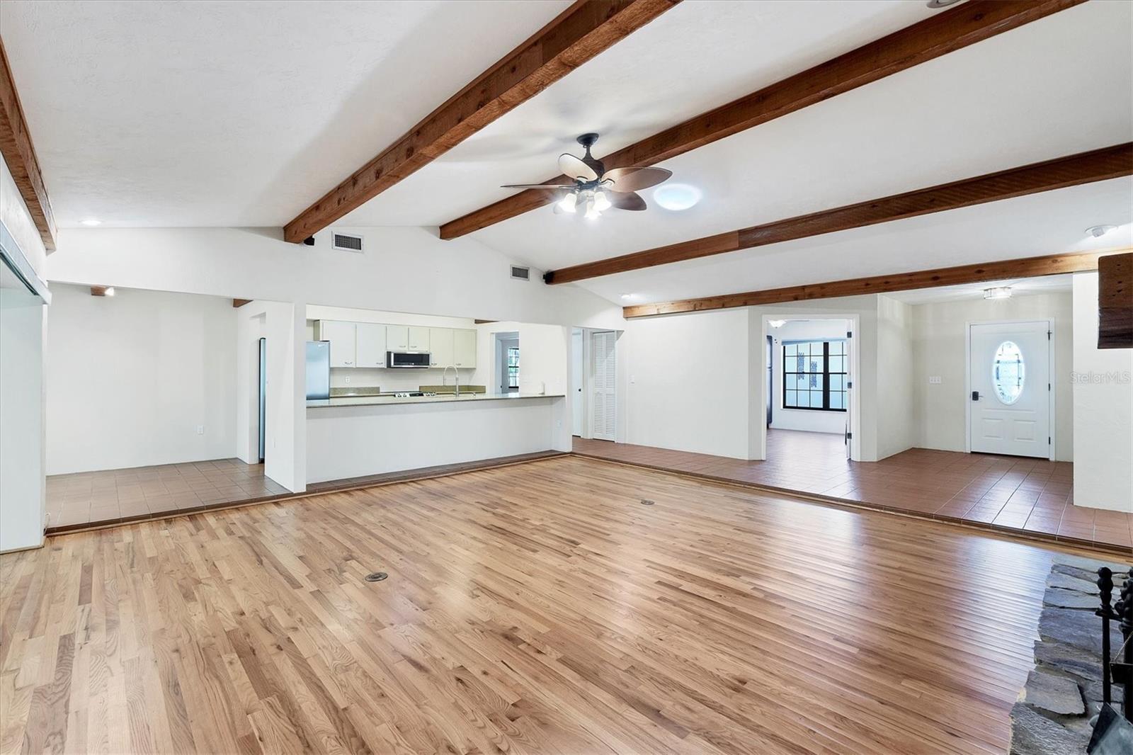 8036 CONSERVATORY CIR, SARASOTA, FL, 34243
