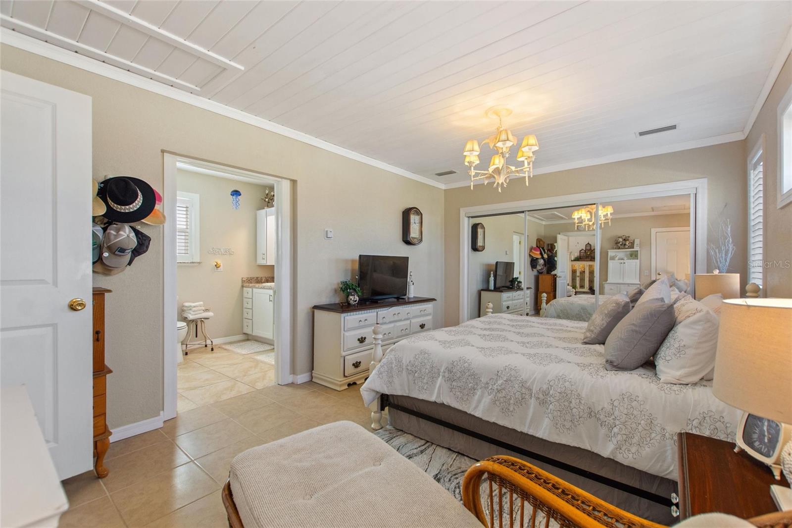 6365 AVOCADO DR, INDIAN LAKE ESTATES, FL, 33855