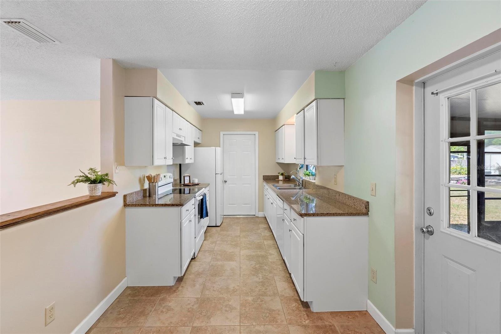 1617 PALMETTO AVE, DELAND, FL, 32724