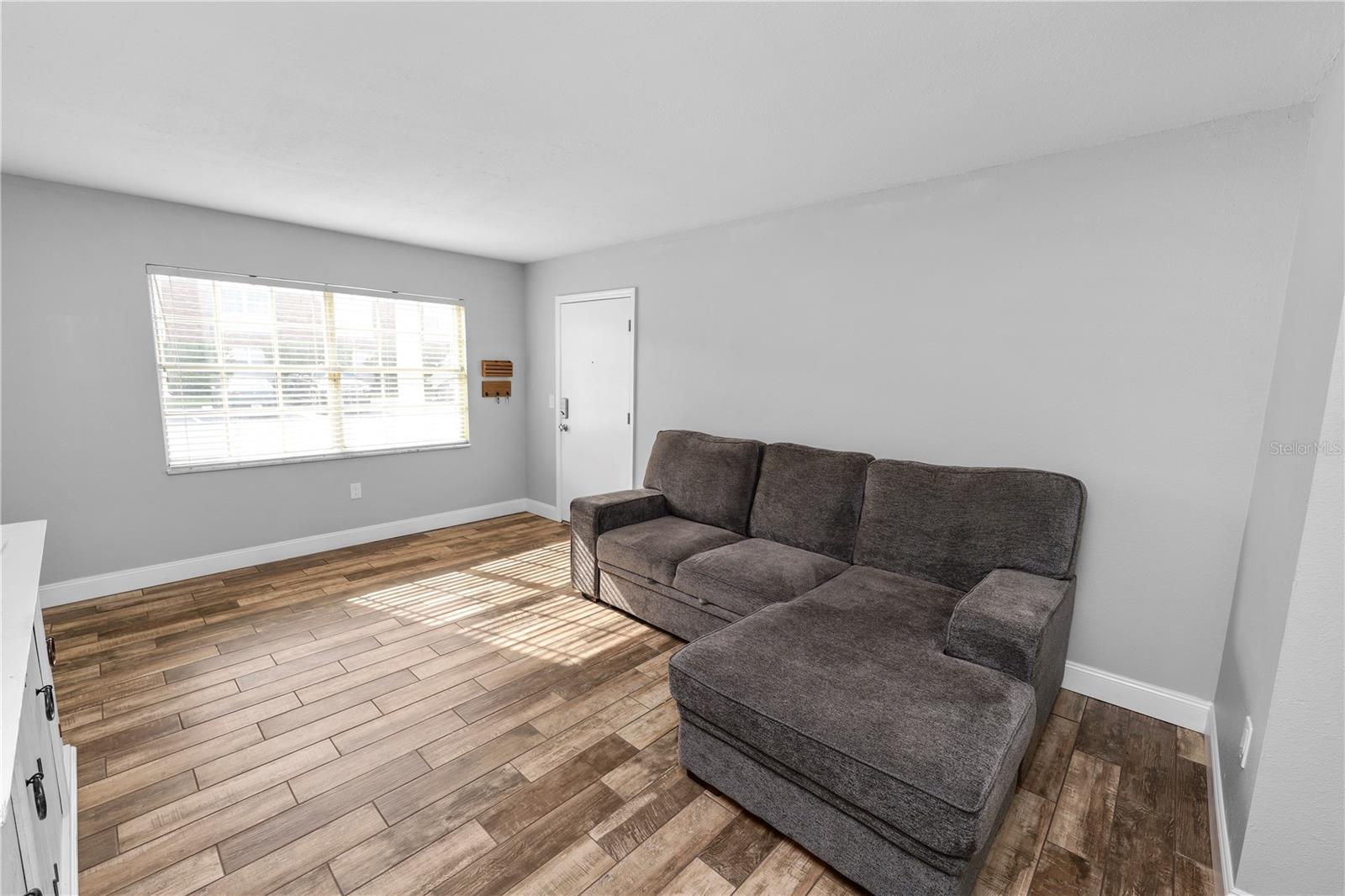 1920 E EDGEWOOD DR #T7, LAKELAND, FL, 33803