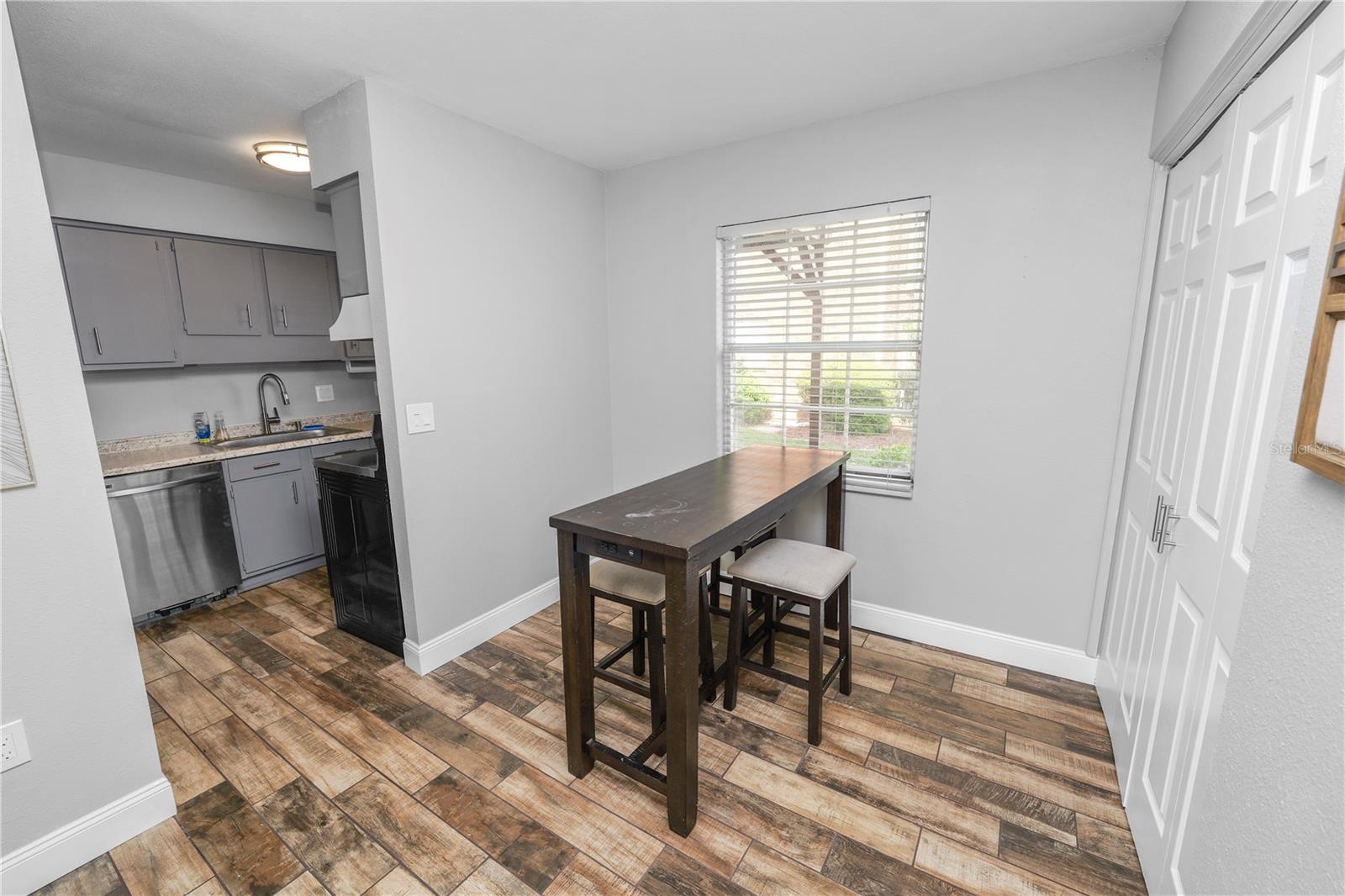 1920 E EDGEWOOD DR #T7, LAKELAND, FL, 33803