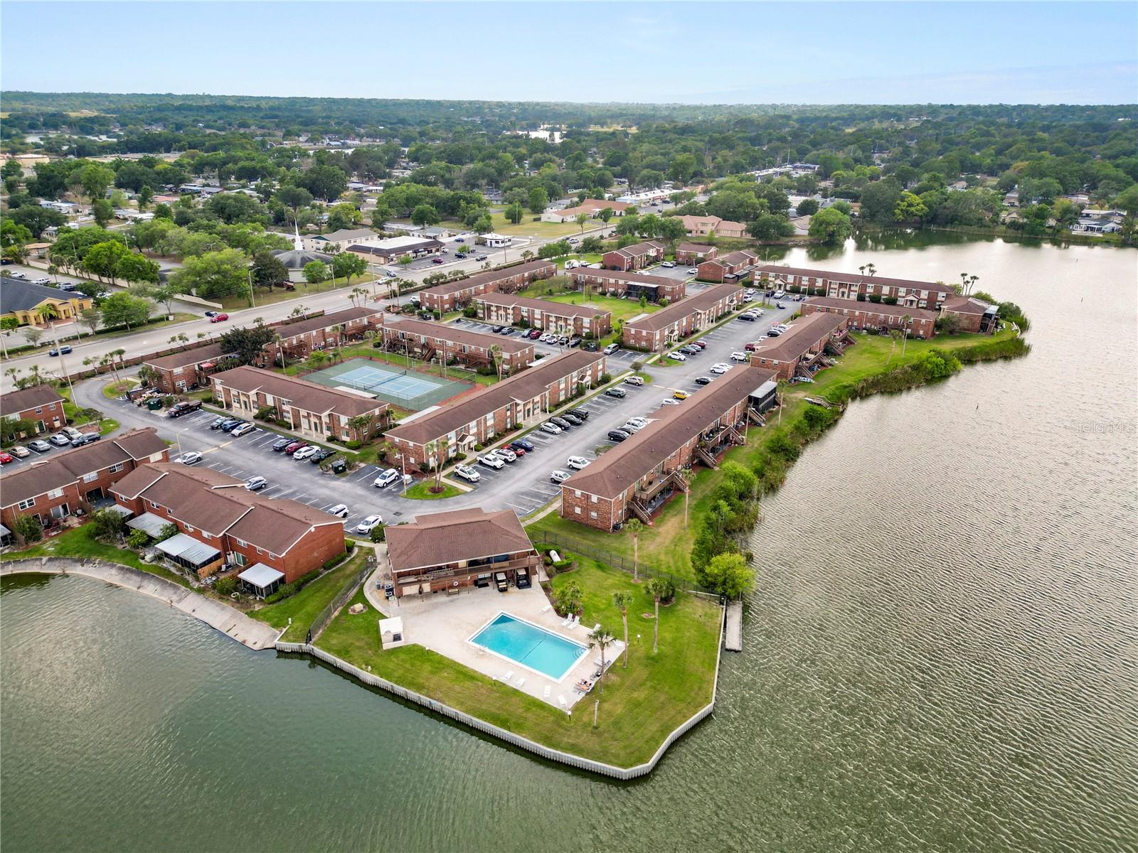 1920 E EDGEWOOD DR #T7, LAKELAND, FL, 33803