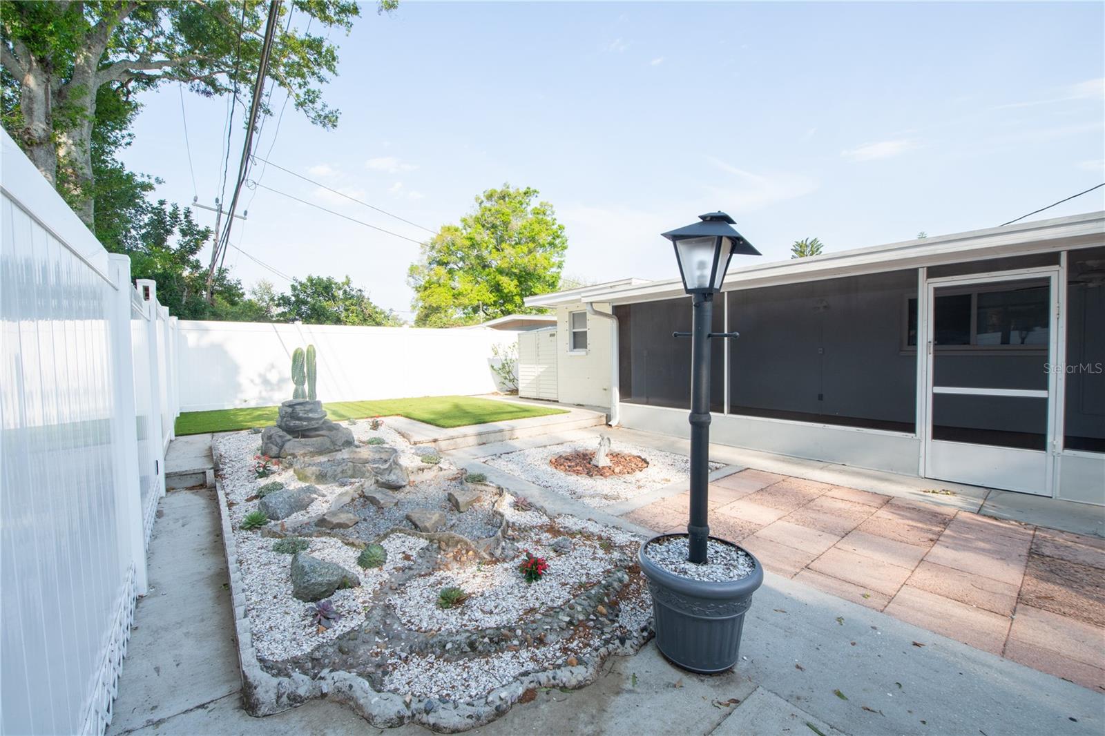 242 11TH AVE SW, LARGO, FL, 33770