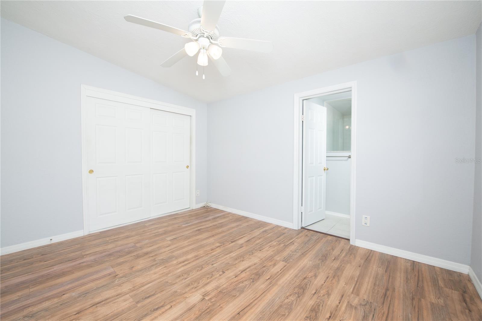 242 11TH AVE SW, LARGO, FL, 33770