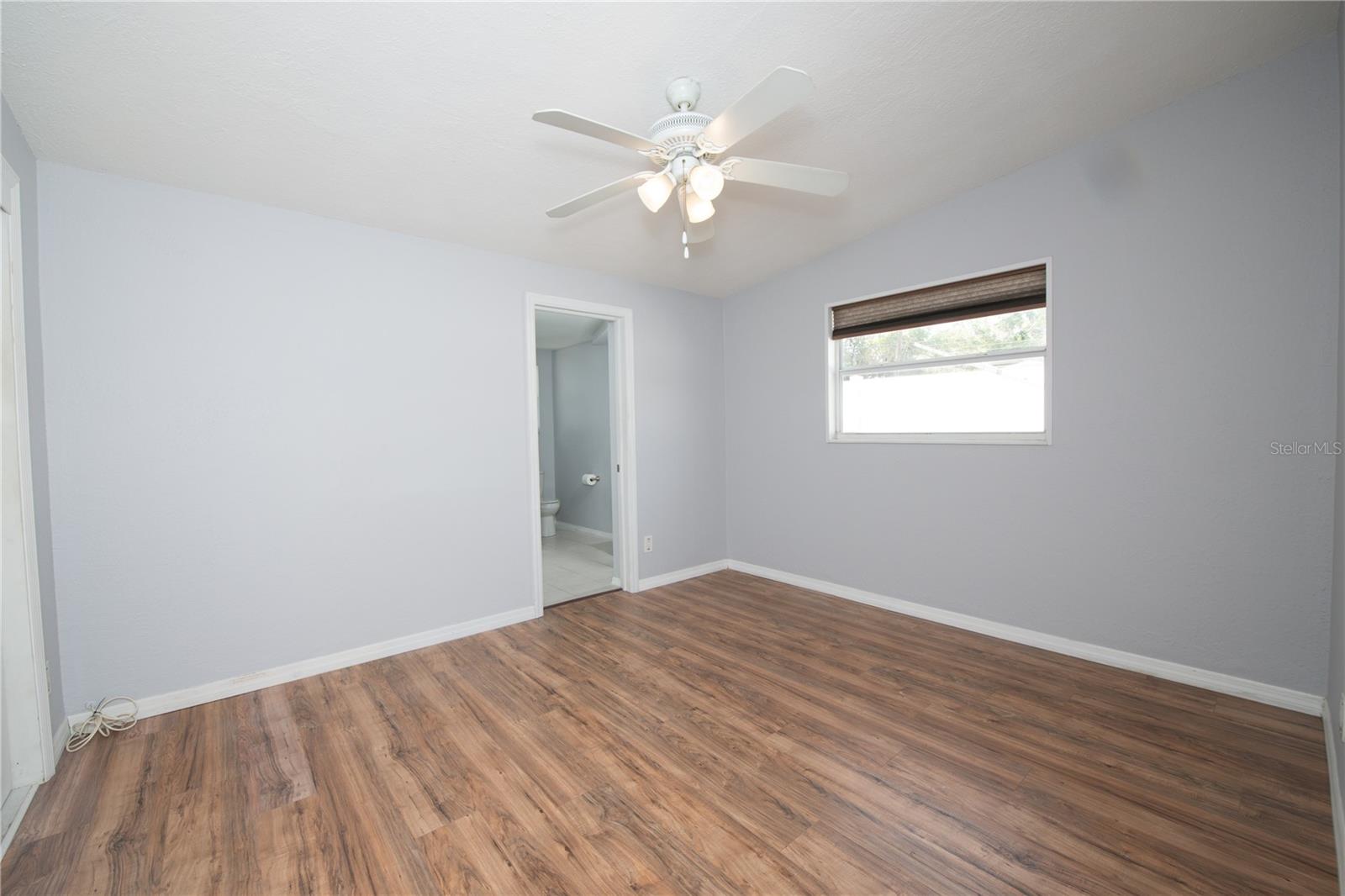 242 11TH AVE SW, LARGO, FL, 33770