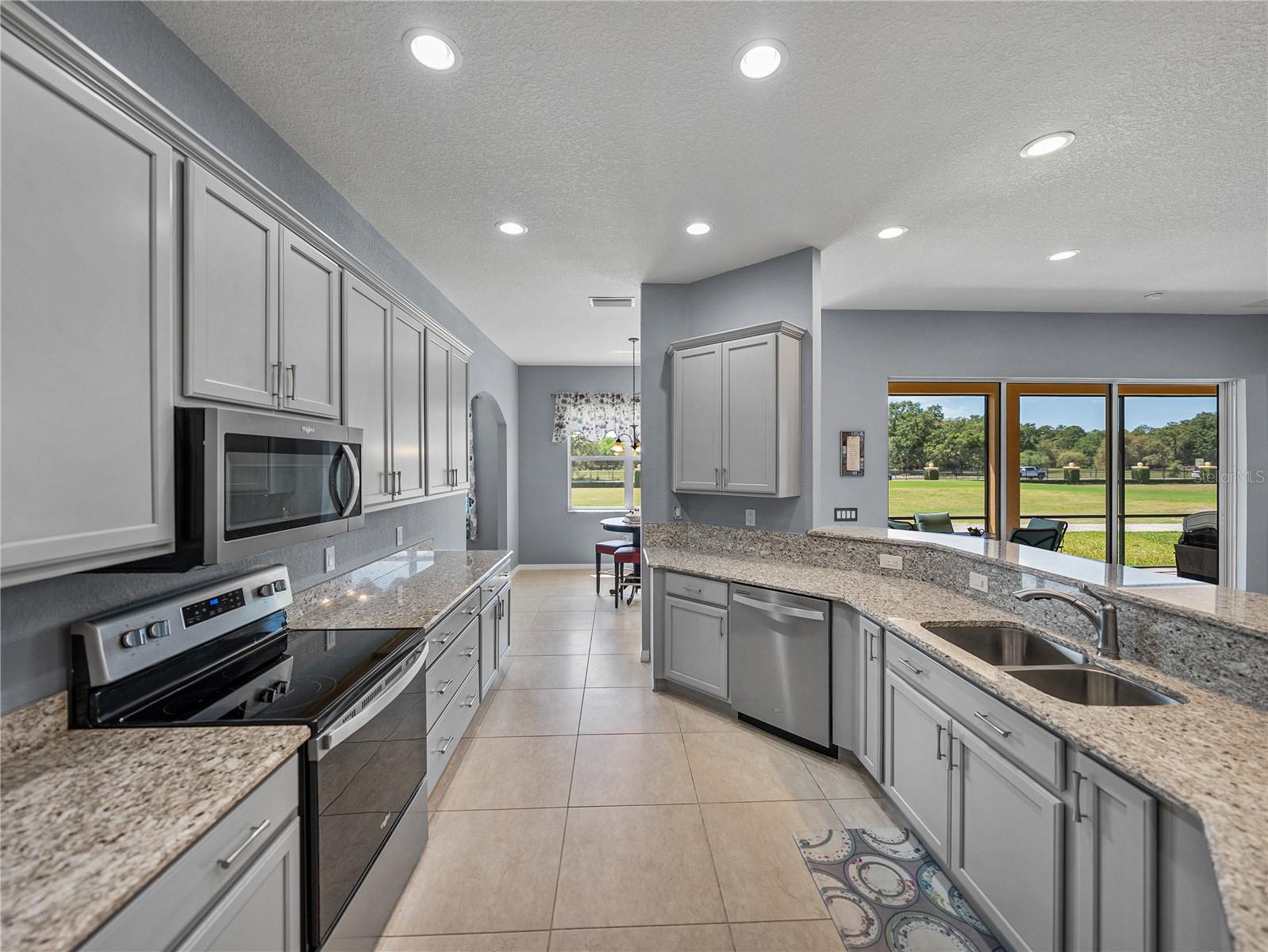 1124 SAWGRASS DR, WINTER HAVEN, FL, 33884