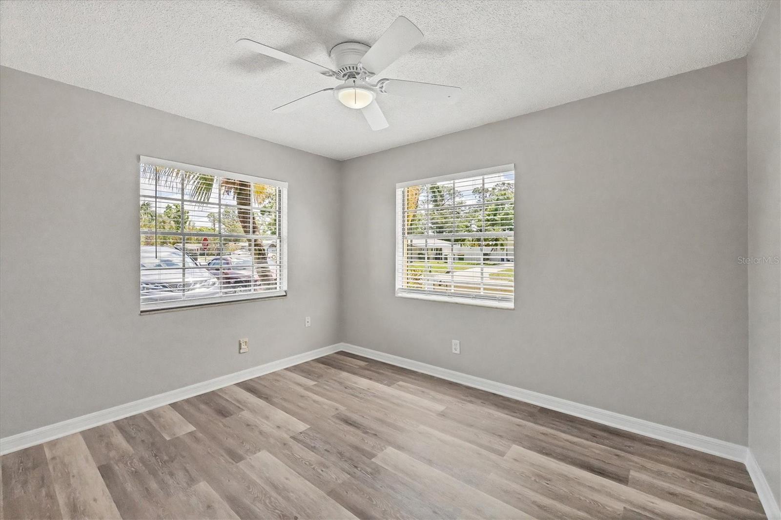2403 ASPINWALL ST, SARASOTA, FL, 34237