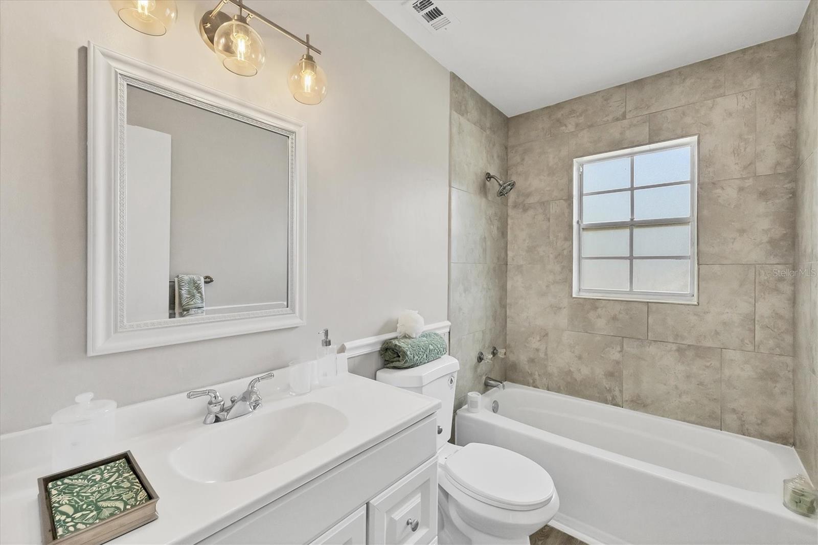 2403 ASPINWALL ST, SARASOTA, FL, 34237