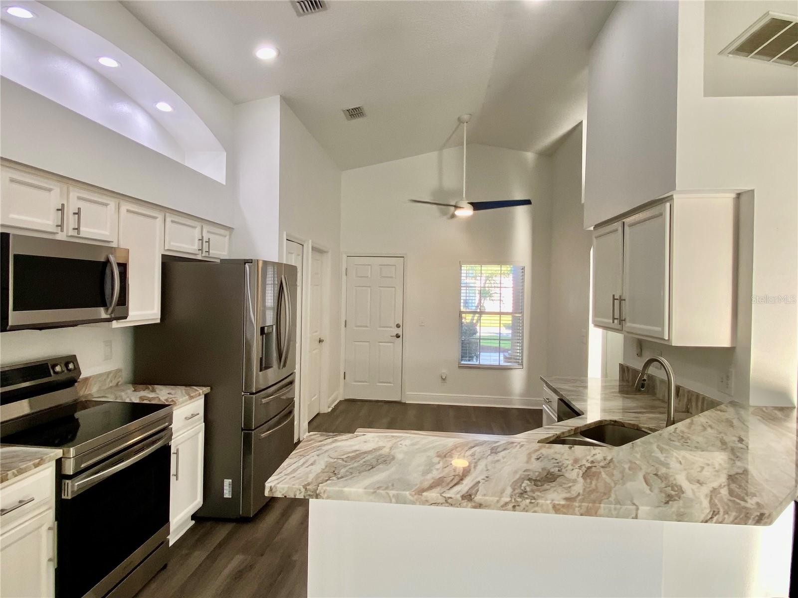 10264 OAK CREST RD, ORLANDO, FL, 32829
