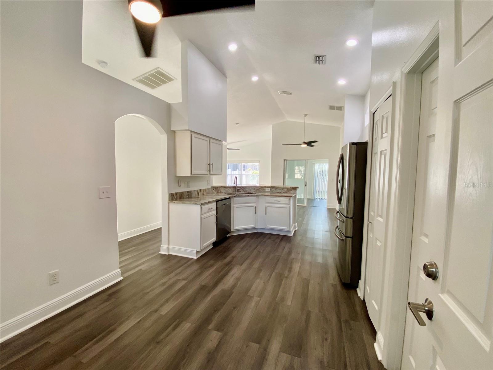 10264 OAK CREST RD, ORLANDO, FL, 32829