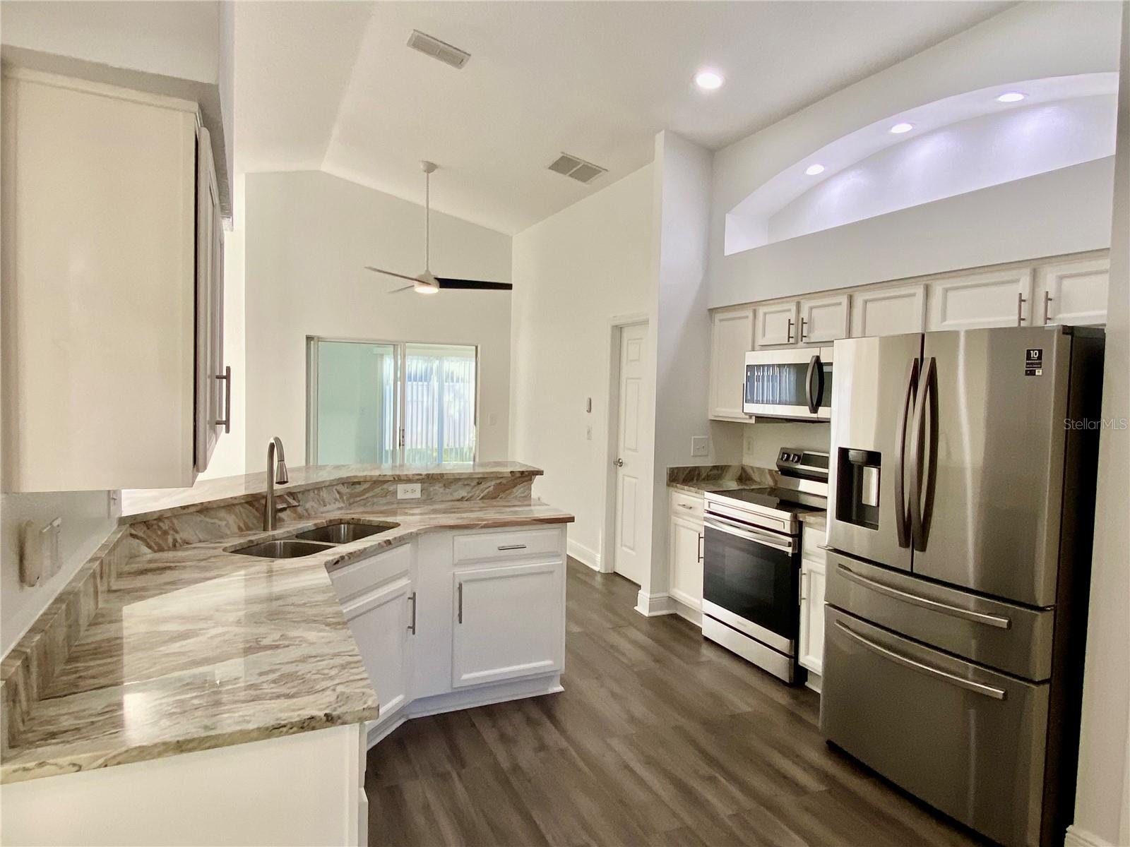 10264 OAK CREST RD, ORLANDO, FL, 32829