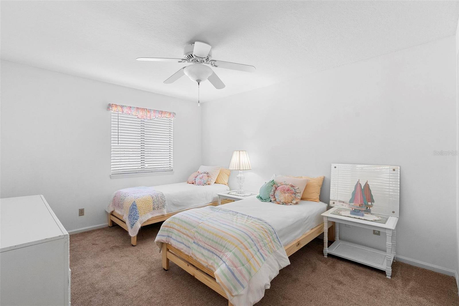 516 DONALDSON DR, DEBARY, FL, 32713