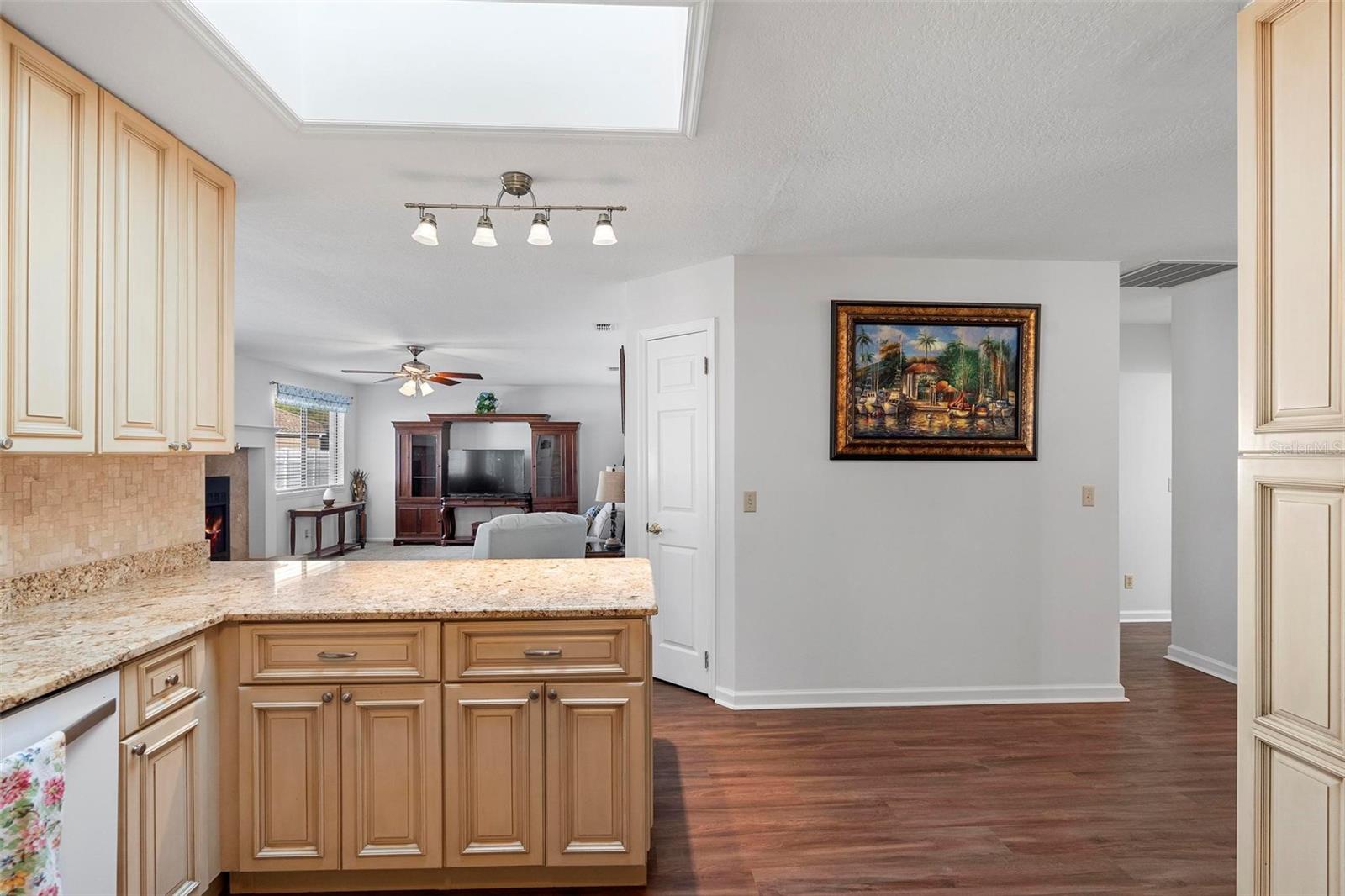 516 DONALDSON DR, DEBARY, FL, 32713