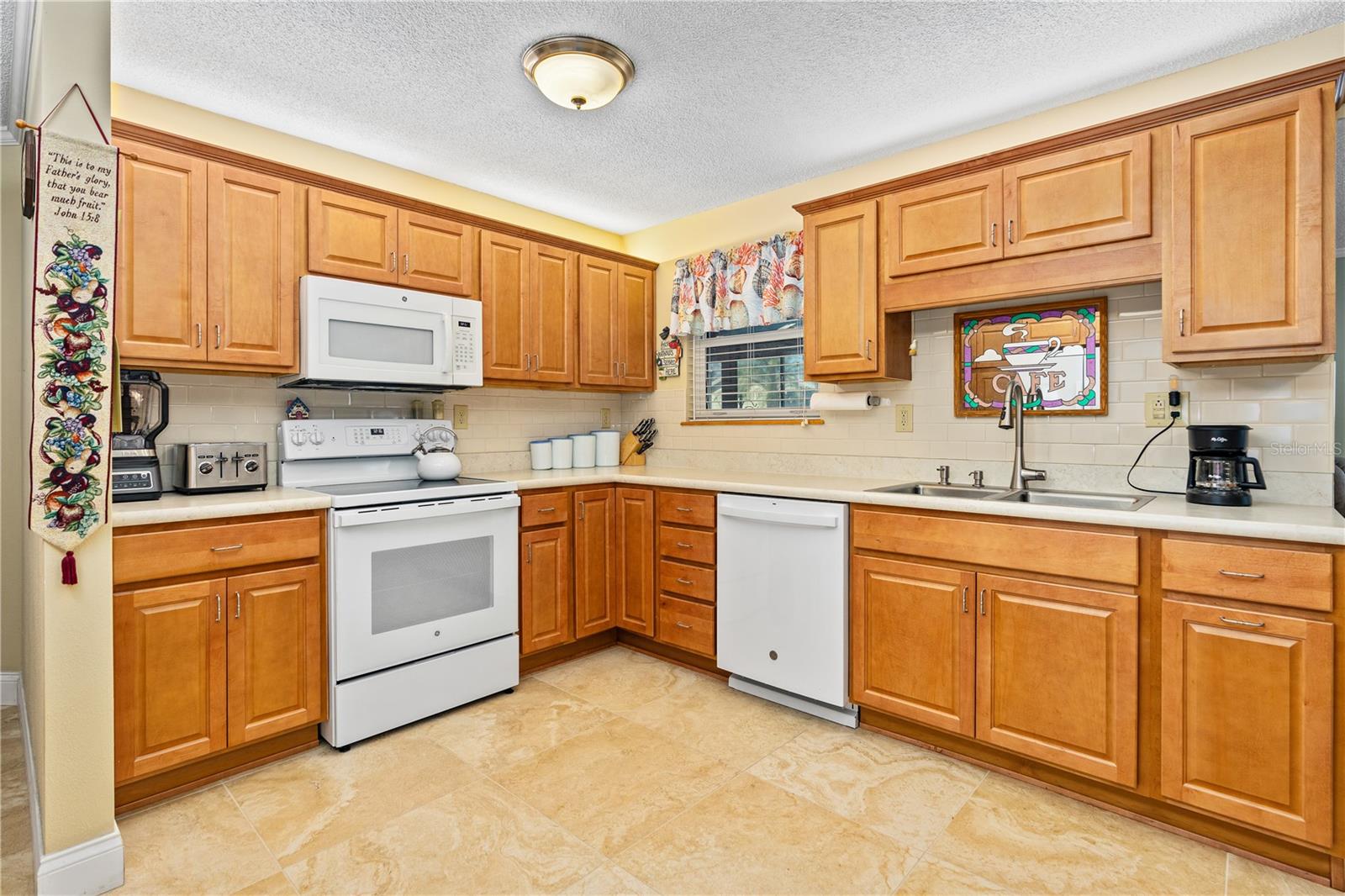 740 MILLBROOK LN, SOUTH DAYTONA, FL, 32119