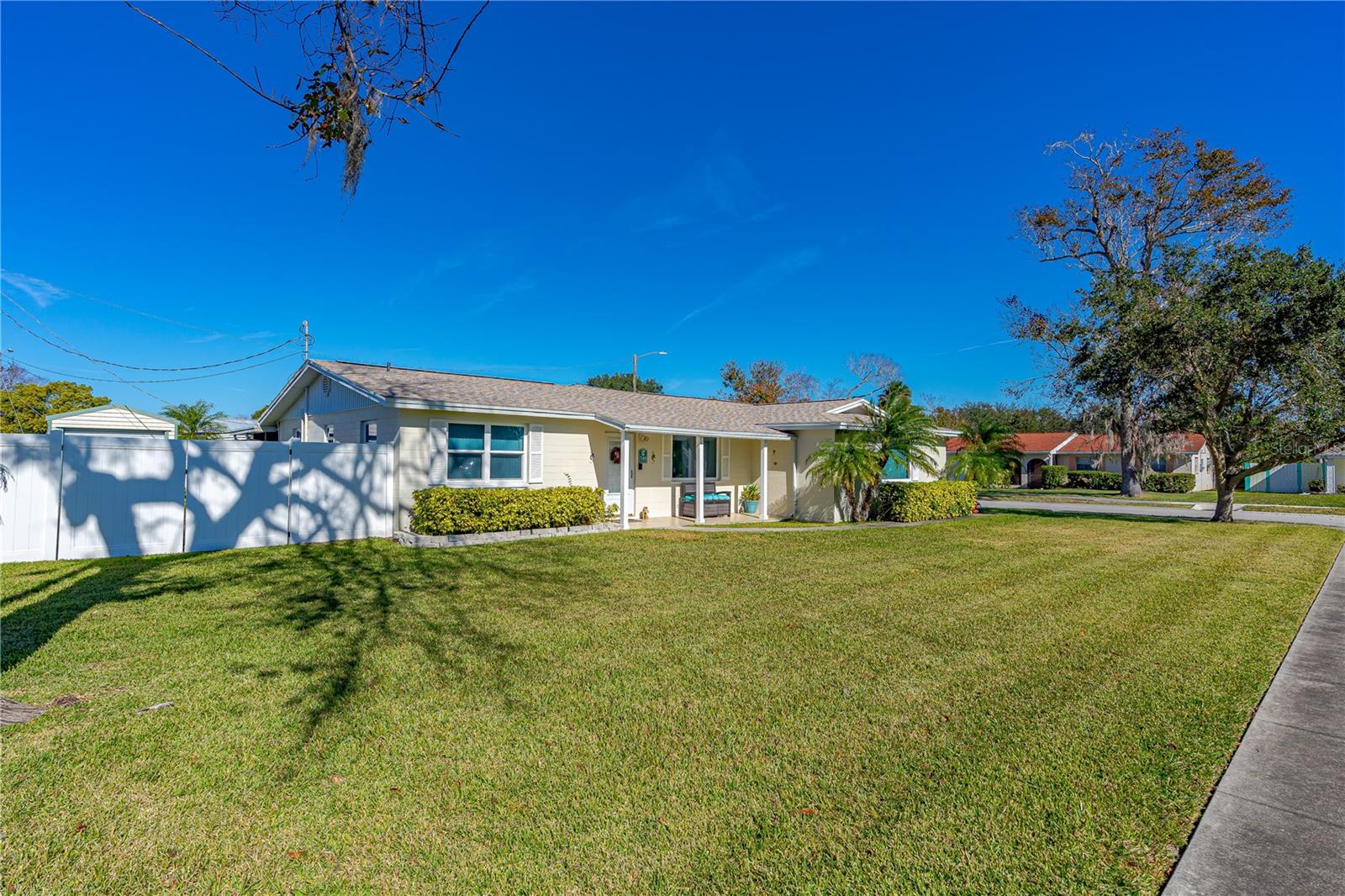 740 MILLBROOK LN, SOUTH DAYTONA, FL, 32119