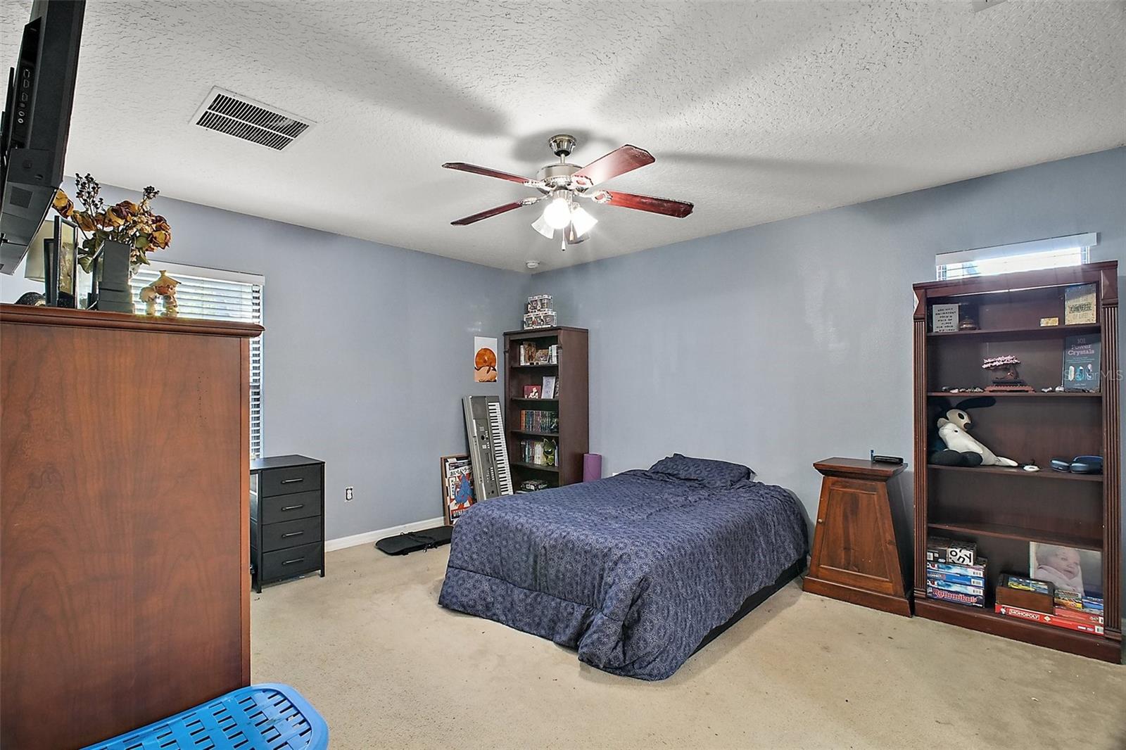 2269 BRACKNELL FOREST TRL, TAVARES, FL, 32778