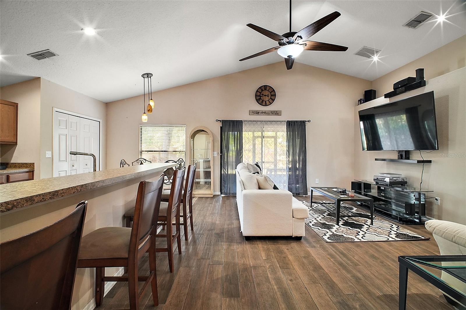 2269 BRACKNELL FOREST TRL, TAVARES, FL, 32778