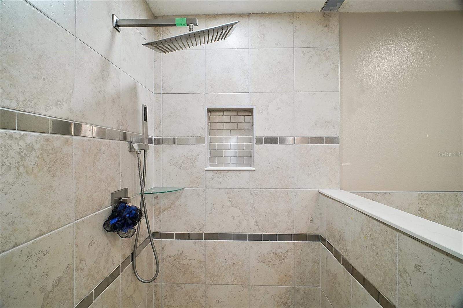 2269 BRACKNELL FOREST TRL, TAVARES, FL, 32778