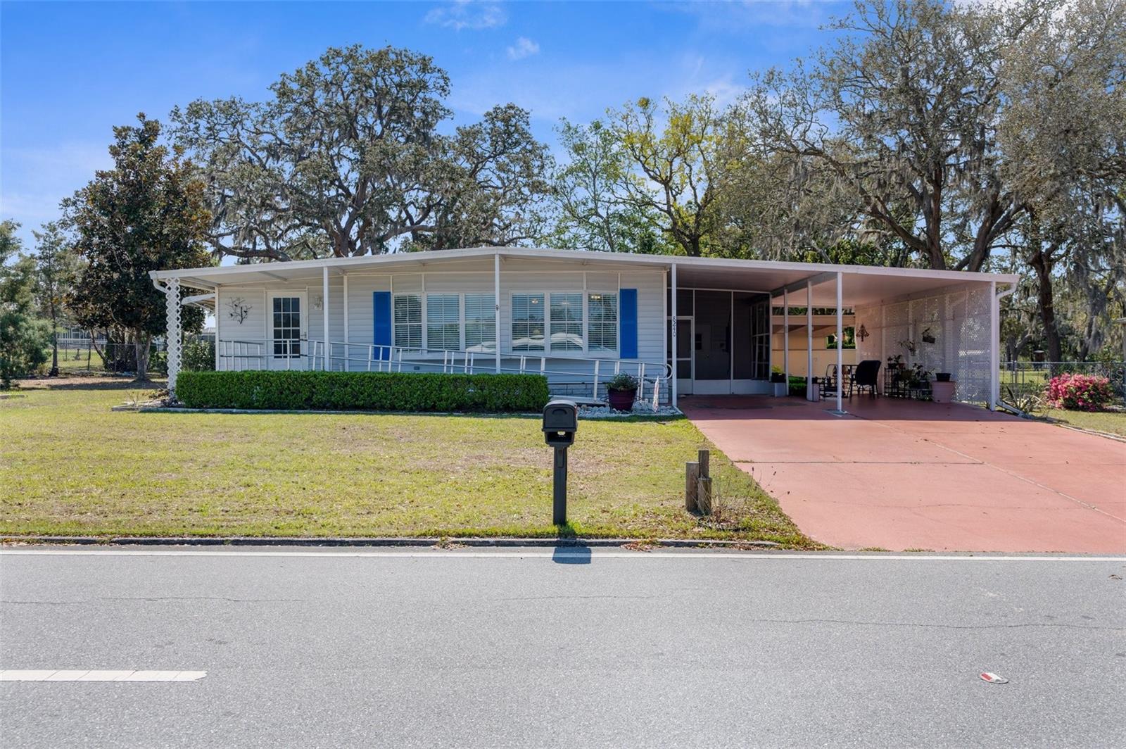 8240 HIGHPOINT BLVD, BROOKSVILLE, FL, 34613