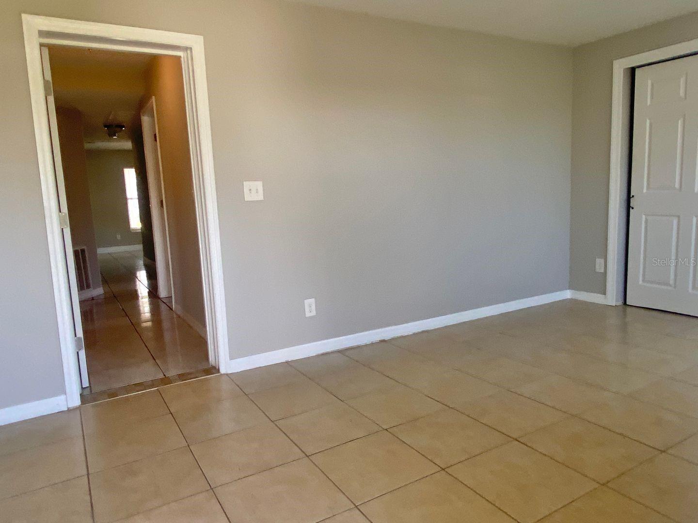2345 W SAINT CONRAD ST, TAMPA, FL, 33607