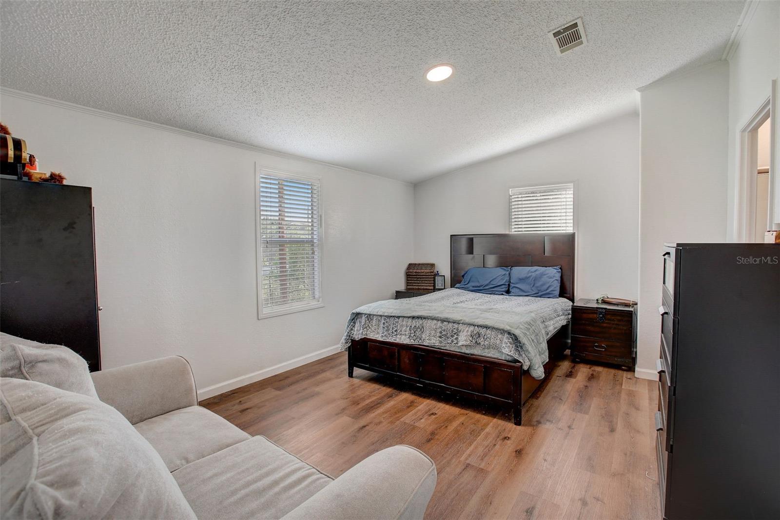 900 SADDLEWOOD BLVD, LAKELAND, FL, 33809