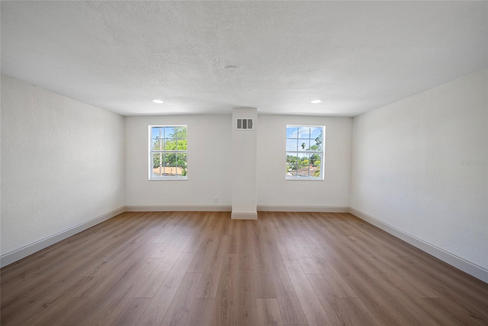 2930 W ARCH ST, TAMPA, FL, 33607