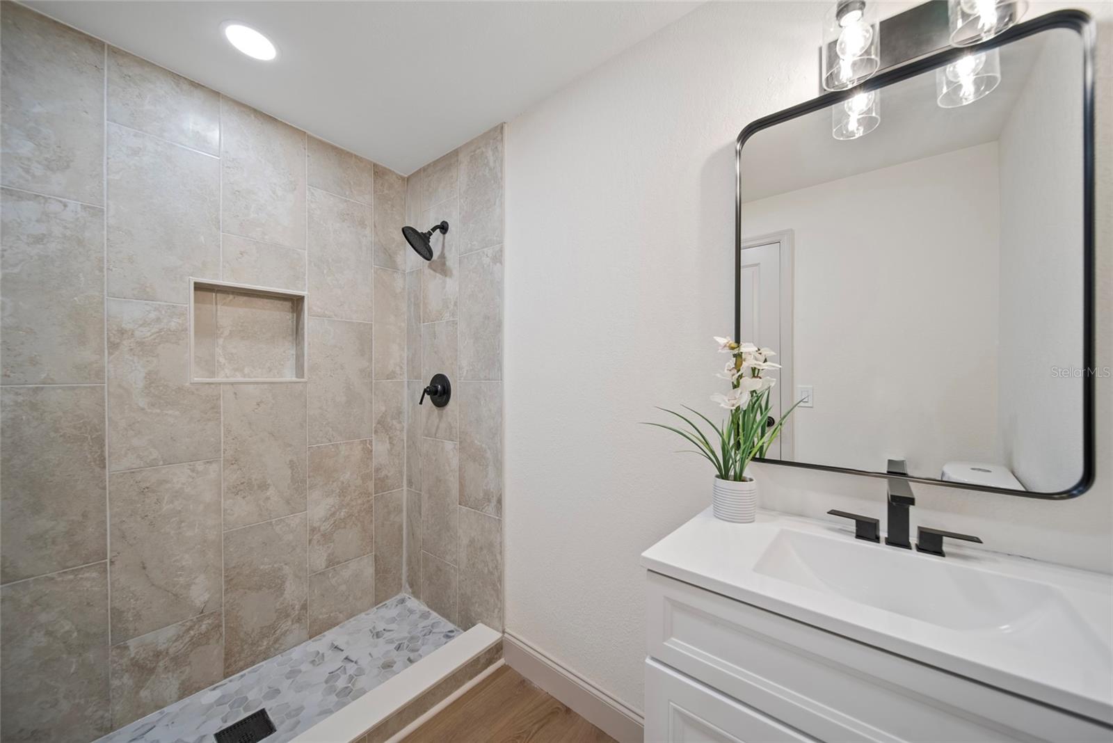 2930 W ARCH ST, TAMPA, FL, 33607