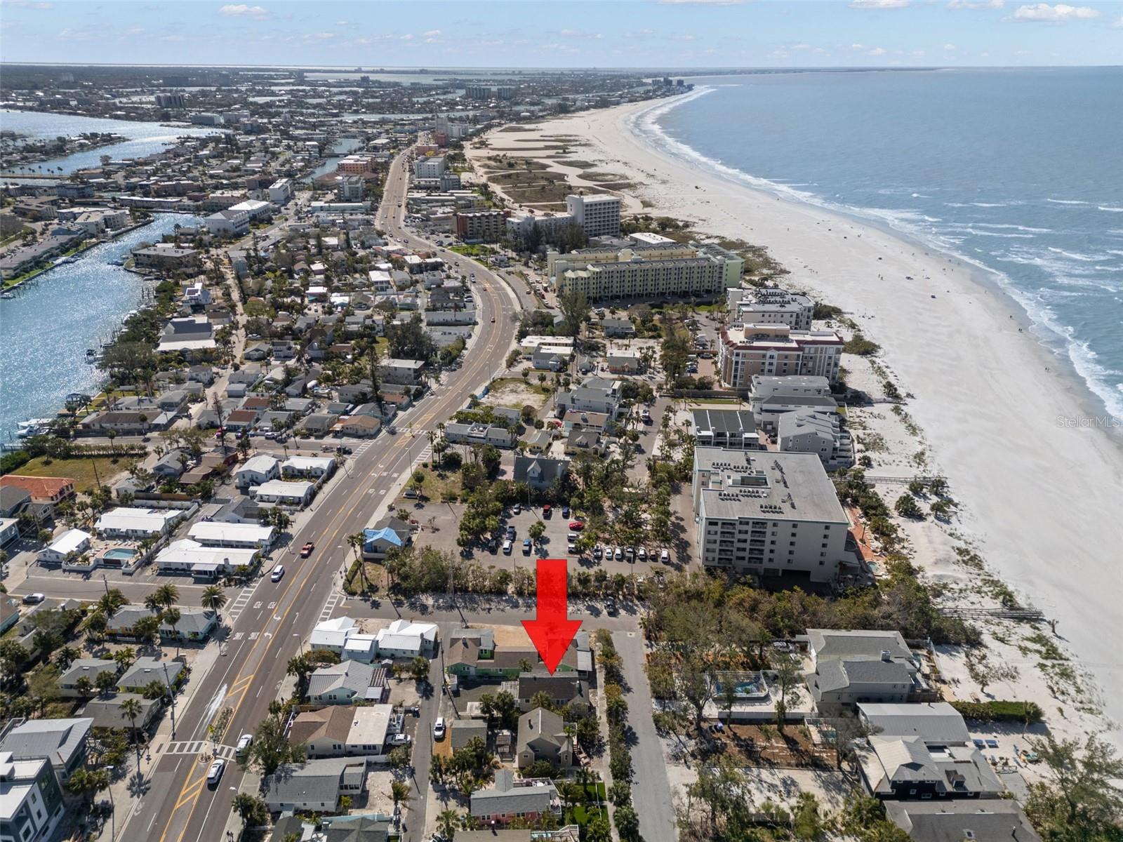 12404 SUNSHINE LN, TREASURE ISLAND, FL, 33706