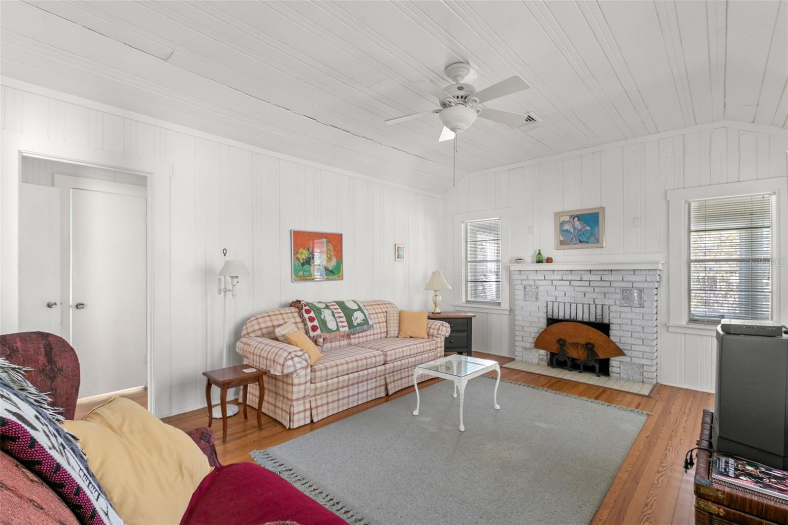 12404 SUNSHINE LN, TREASURE ISLAND, FL, 33706